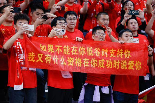 港超球队巴西外援因侮辱言论遭处罚